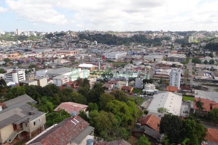 Apto Mobiliado com 101m², 3 dormitórios, 2 vagas, no bairro Universitário em Caxias do Sul para Alugar