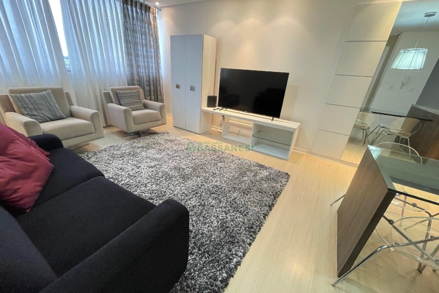 Apto Mobiliado com 50m², 1 dormitório, 1 vaga, no bairro Villagio Iguatemi em Caxias do Sul para Alugar