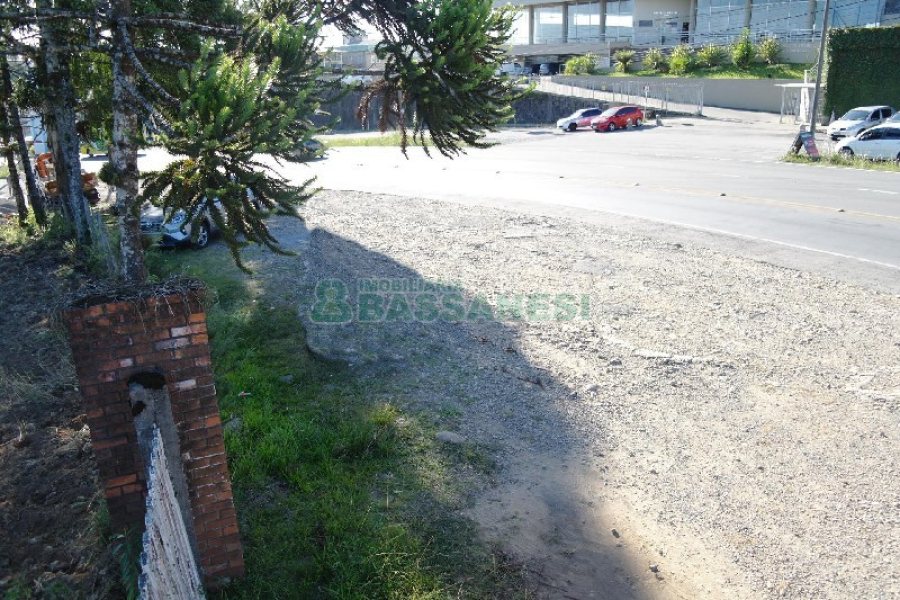 Terreno com 37510m², no bairro Ana Rech em Caxias do Sul para Comprar