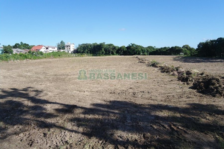 Terreno com 37510m², no bairro Ana Rech em Caxias do Sul para Comprar