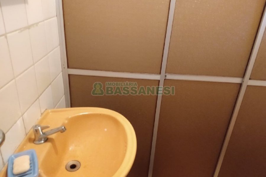 Casa com 287m², 3 dormitórios, no bairro São Pelegrino em Caxias do Sul para Comprar