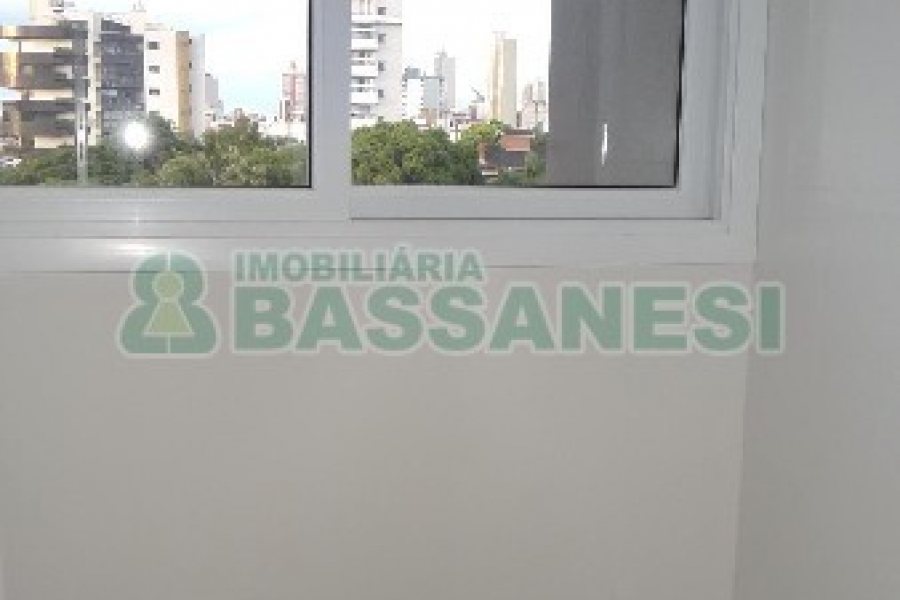Apartamento com 78m², 2 dormitórios, 1 vaga, no bairro Panazzolo em Caxias do Sul para Alugar