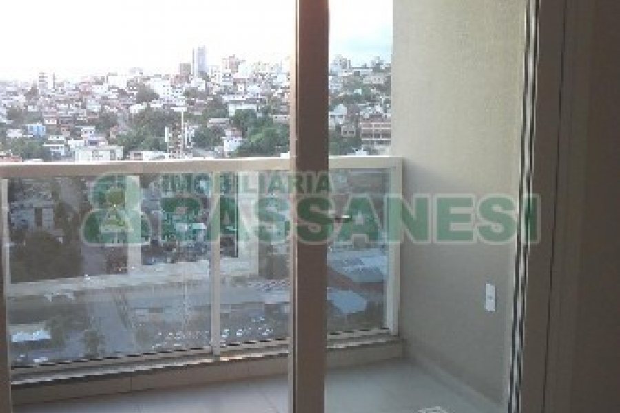 Apartamento com 78m², 2 dormitórios, 1 vaga, no bairro Panazzolo em Caxias do Sul para Alugar