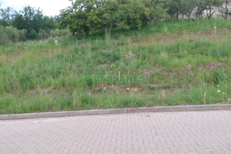 Terreno, no bairro Monte Bérico em Caxias do Sul para Comprar