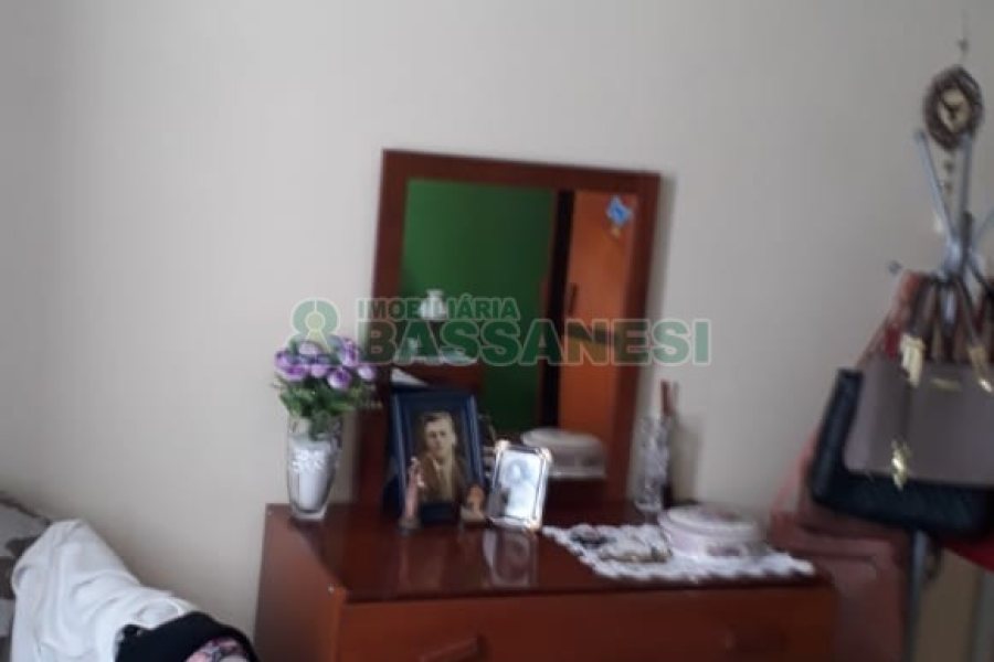 Apartamento com 65m², 2 dormitórios, no bairro Pio X em Caxias do Sul para Comprar