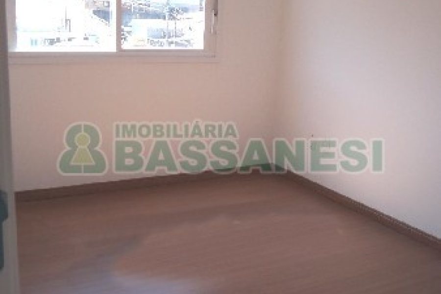 Apartamento com 52m², 2 dormitórios, 1 vaga, no bairro Esplanada em Caxias do Sul para Alugar