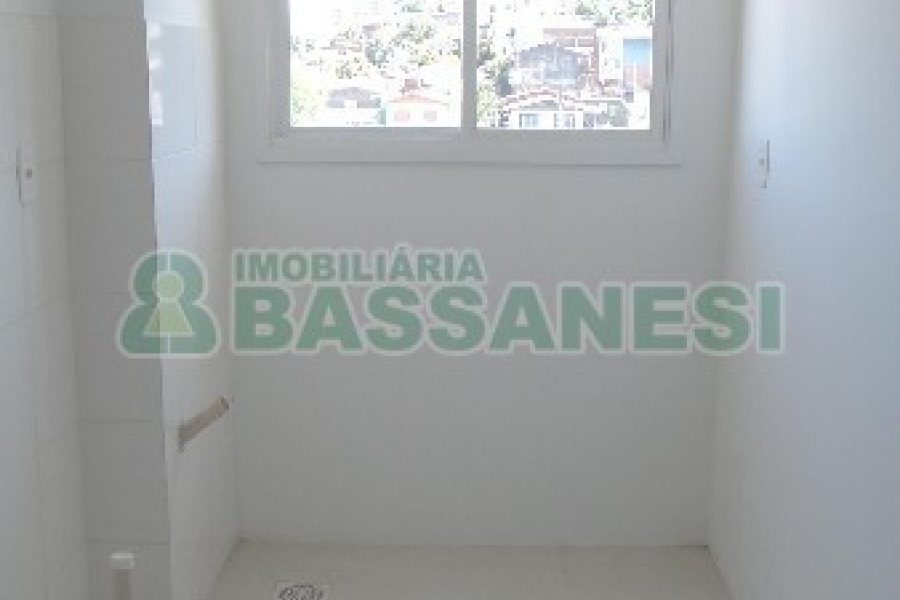 Apartamento com 52m², 2 dormitórios, 1 vaga, no bairro Esplanada em Caxias do Sul para Alugar