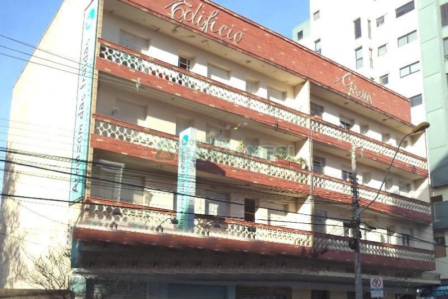 Loja com 53m², no bairro Centro em Caxias do Sul para Alugar