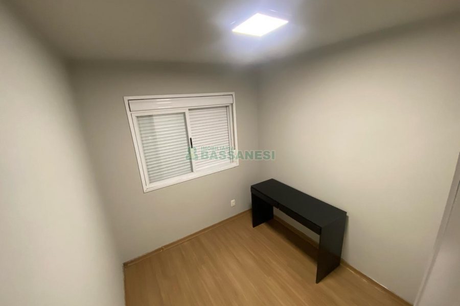 Apartamento com 48m², 2 dormitórios, 1 vaga, no bairro De Zorzi em Caxias do Sul para Alugar