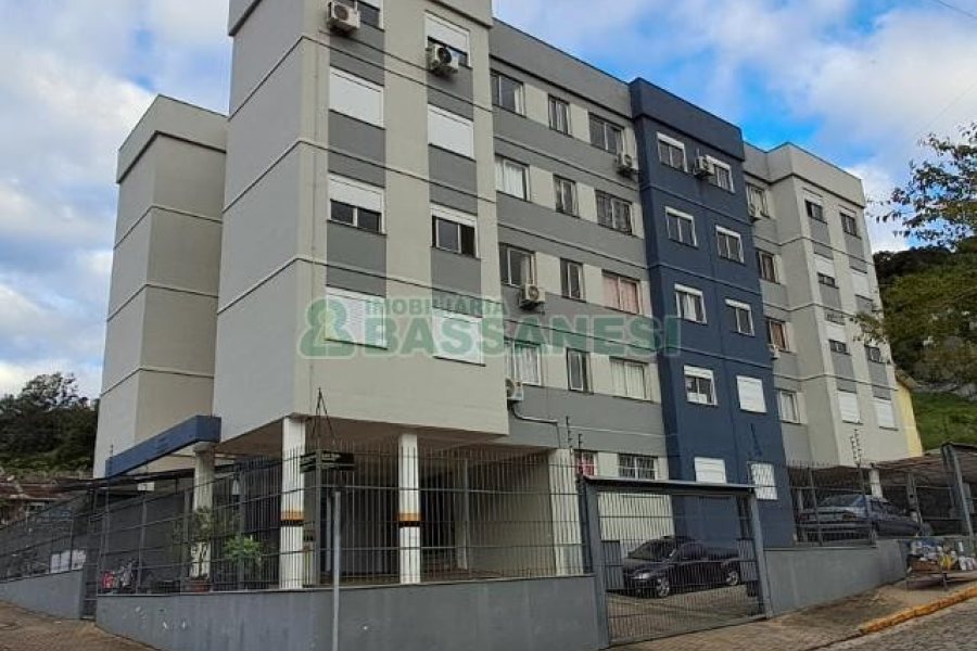 Apartamento com 48m², 2 dormitórios, 1 vaga, no bairro De Zorzi em Caxias do Sul para Alugar