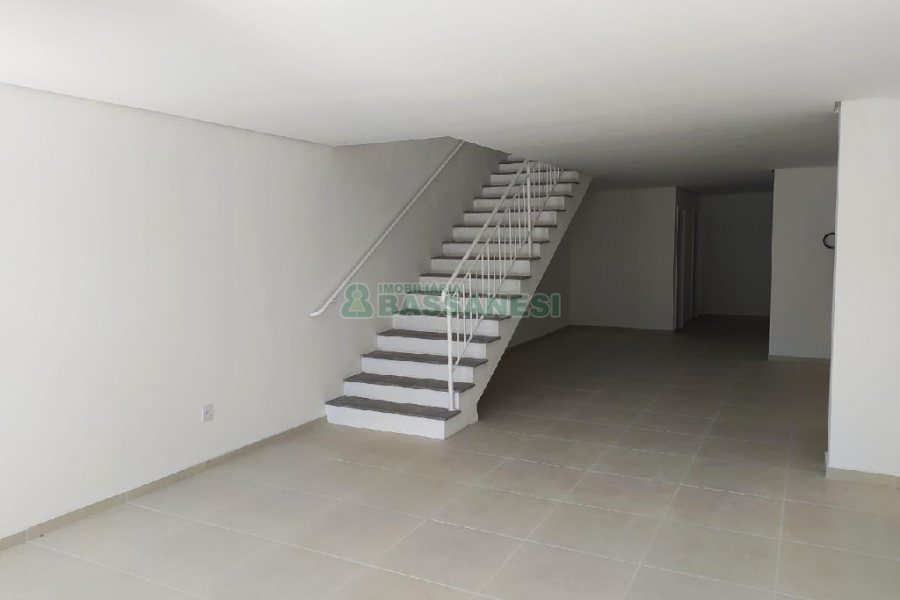 Loja com 149m², no bairro Rio Branco em Caxias do Sul para Alugar