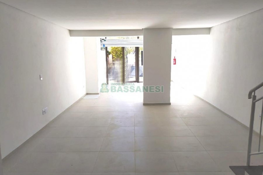 Loja com 149m², no bairro Rio Branco em Caxias do Sul para Alugar