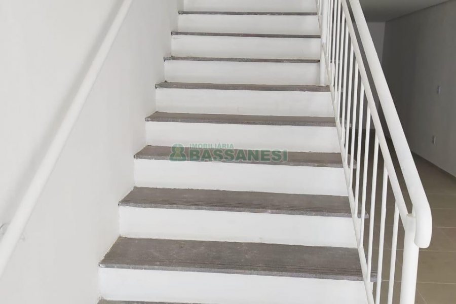 Loja com 149m², no bairro Rio Branco em Caxias do Sul para Alugar