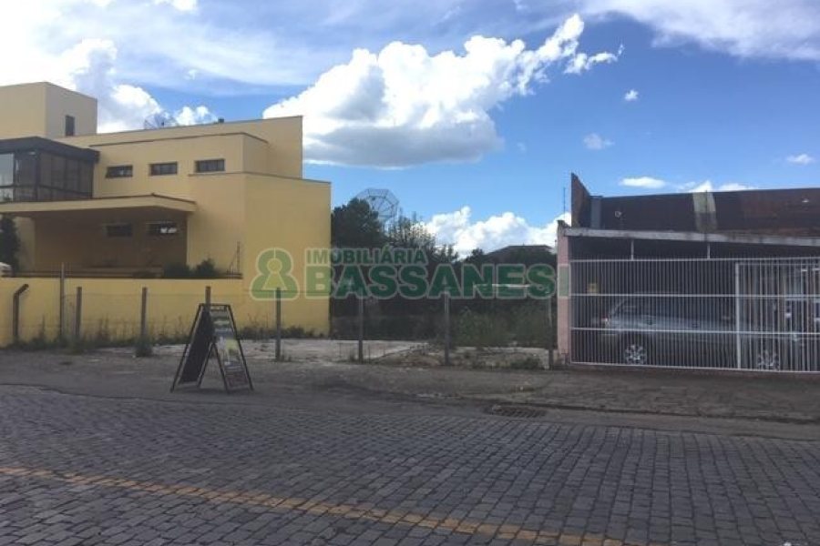 Terreno com 180m², no bairro Santa Catarina em Caxias do Sul para Alugar