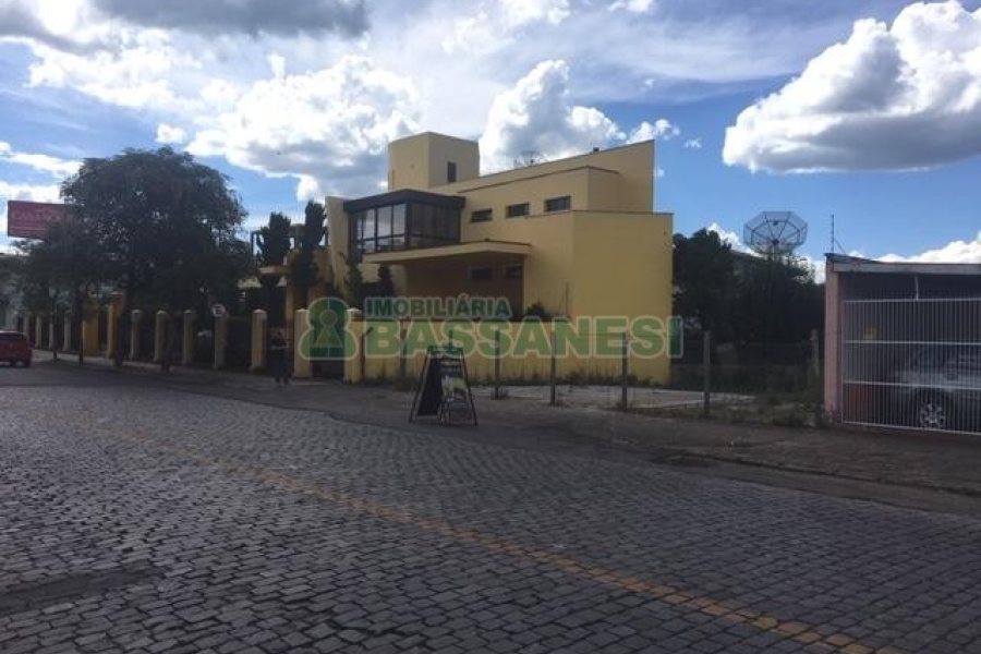 Terreno com 180m², no bairro Santa Catarina em Caxias do Sul para Alugar