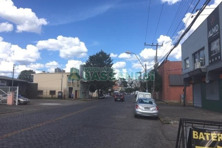 Terreno com 180m², no bairro Santa Catarina em Caxias do Sul para Alugar