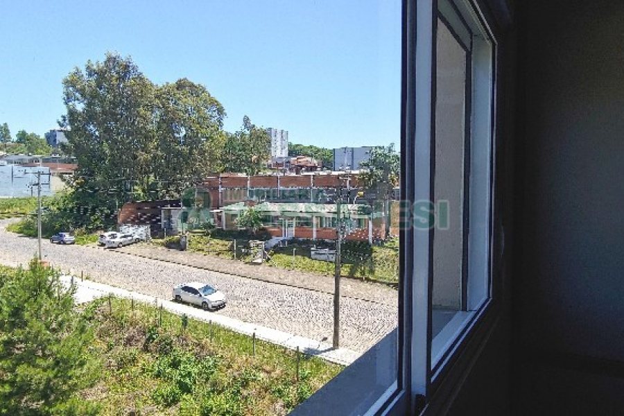 Apto Mobiliado com 55m², 2 dormitórios, 1 vaga, no bairro Sanvitto em Caxias do Sul para Alugar