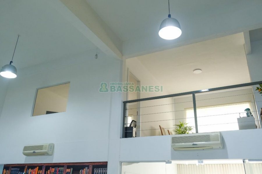 Predio com 370m², no bairro Interlagos em Caxias do Sul para Alugar