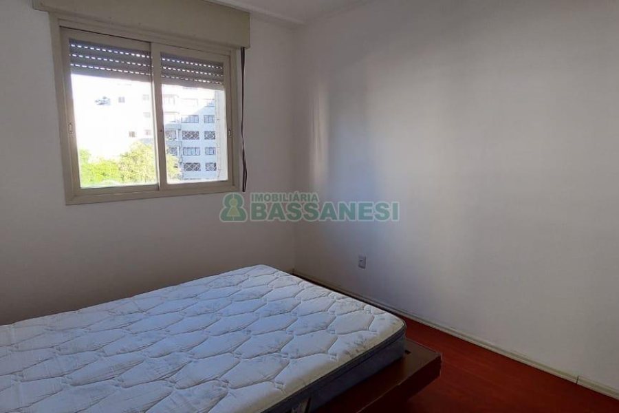 Apto Mobiliado com 72m², 2 dormitórios, no bairro Centro em Caxias do Sul para Alugar