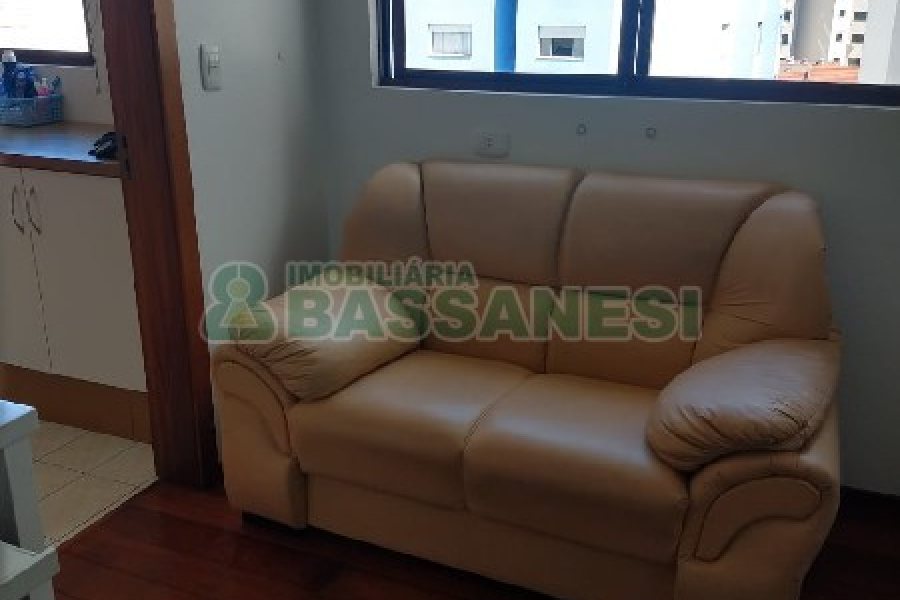 Apto/Cobertura com 189m², 3 dormitórios, 2 vagas, no bairro Centro em Caxias do Sul para Comprar