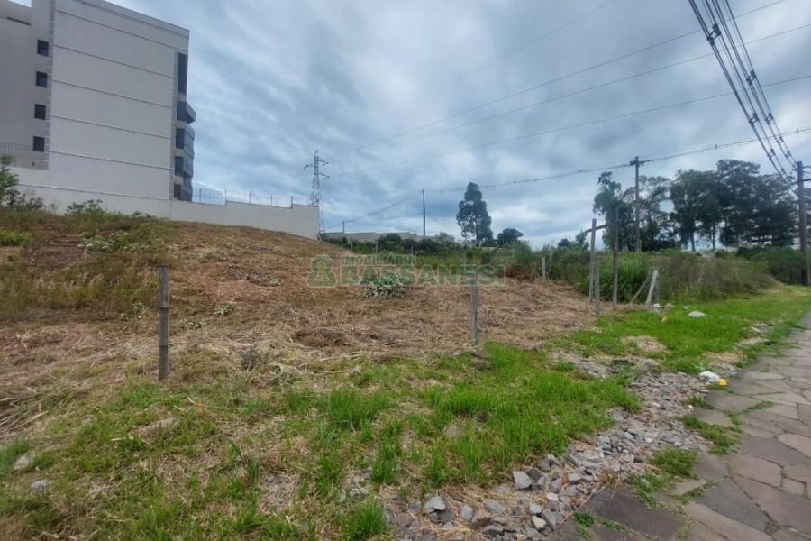 Terreno com 378m², no bairro Sanvitto em Caxias do Sul para Alugar