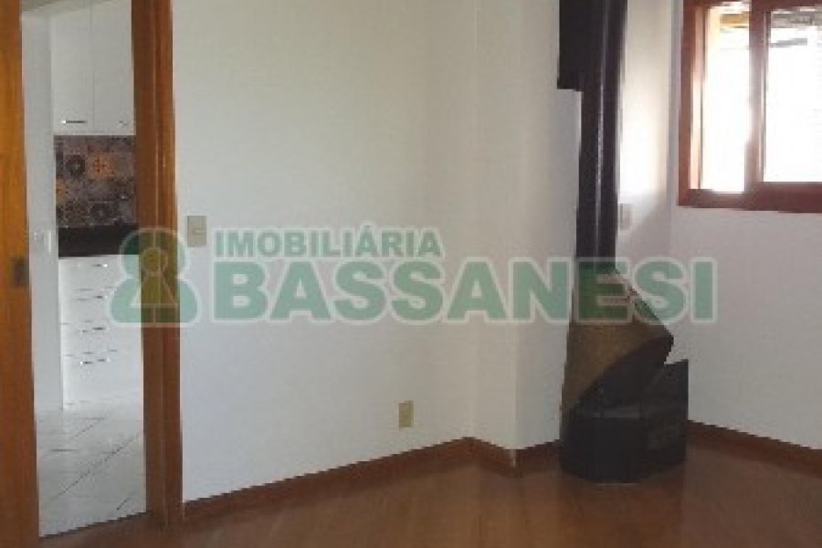 Apartamento com 138m², 2 dormitórios, 2 vagas, no bairro São Pelegrino em Caxias do Sul para Alugar ou Comprar