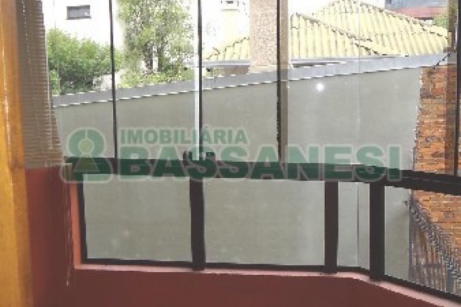 Apartamento com 138m², 2 dormitórios, 2 vagas, no bairro São Pelegrino em Caxias do Sul para Alugar ou Comprar