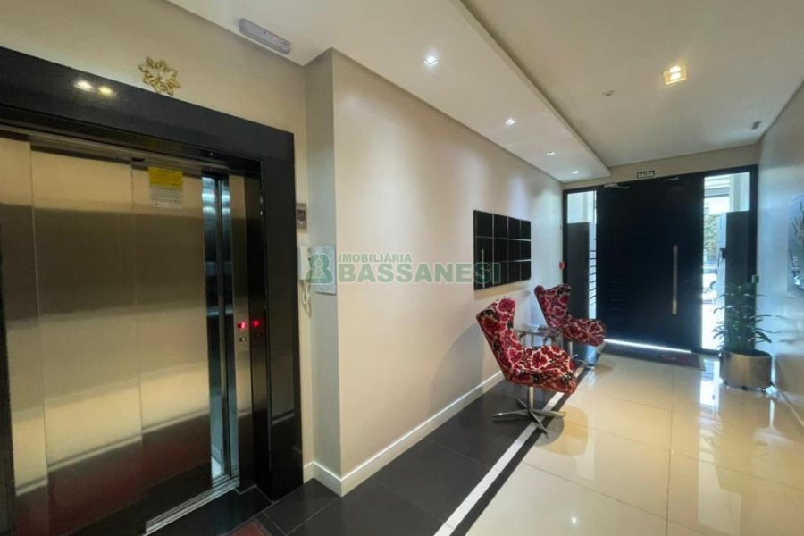 Apartamento com 55m², 1 dormitório, 1 vaga, no bairro Centro em Caxias do Sul para Comprar