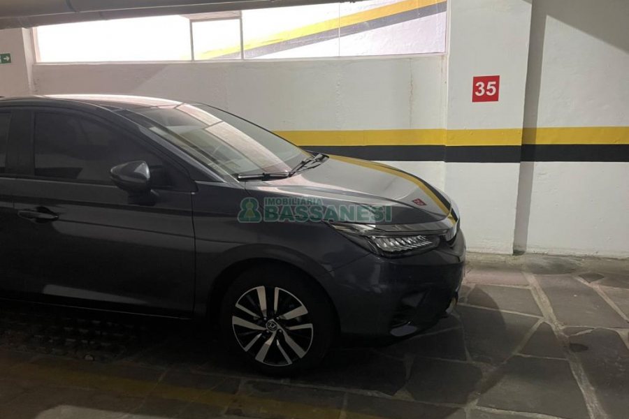 Apartamento com 55m², 1 dormitório, 1 vaga, no bairro Centro em Caxias do Sul para Comprar