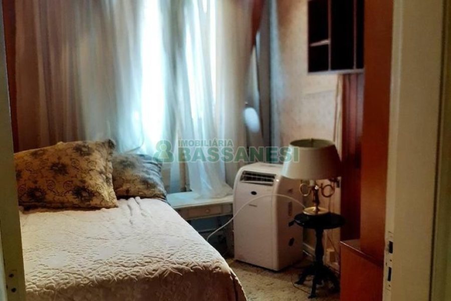 Apartamento com 140m², 3 dormitórios, 1 vaga, no bairro São Pelegrino em Caxias do Sul para Comprar