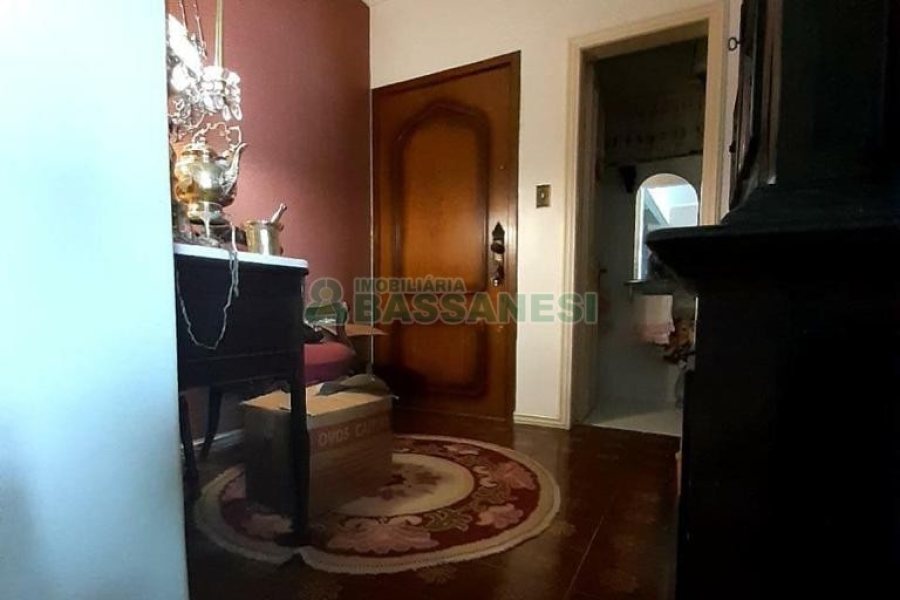 Apartamento com 140m², 3 dormitórios, 1 vaga, no bairro São Pelegrino em Caxias do Sul para Comprar