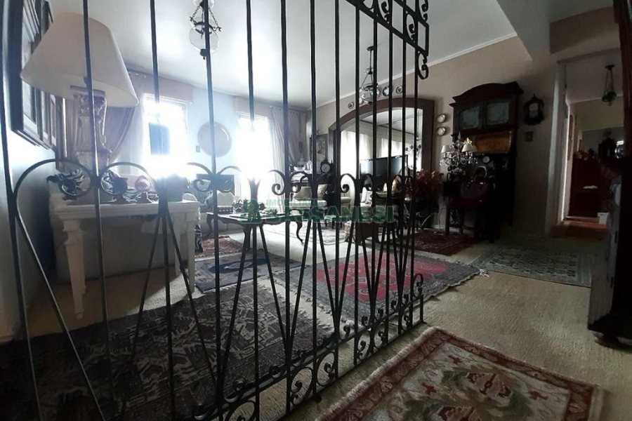 Apartamento com 140m², 3 dormitórios, 1 vaga, no bairro São Pelegrino em Caxias do Sul para Comprar