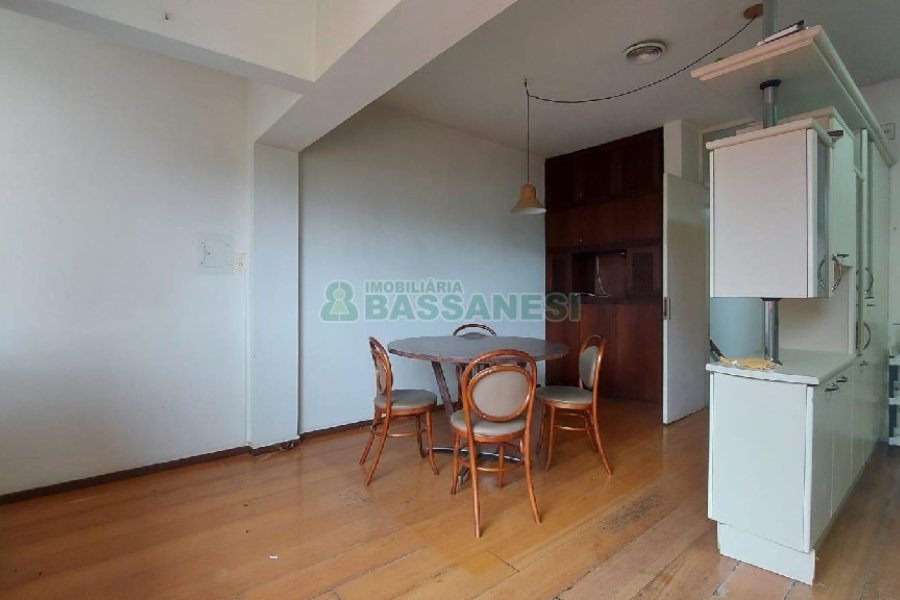 Casa Comercial com 190m², no bairro Centro em Caxias do Sul para Alugar