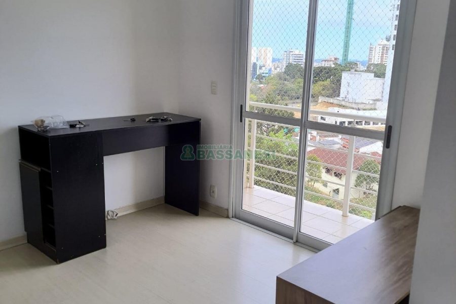 Apartamento com 72m², 2 dormitórios, 1 vaga, no bairro Sagrada Família em Caxias do Sul para Alugar
