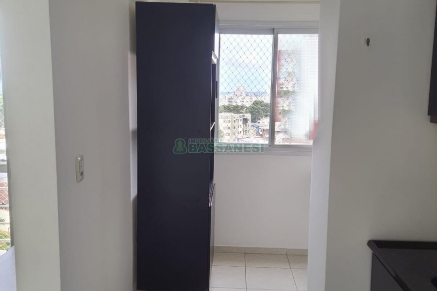 Apartamento com 72m², 2 dormitórios, 1 vaga, no bairro Sagrada Família em Caxias do Sul para Alugar