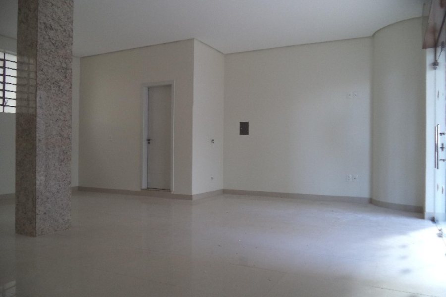 Loja com 48m², no bairro Centro em Caxias do Sul para Alugar