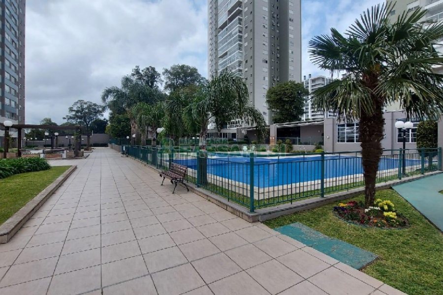 Apto Mobiliado com 101m², 3 dormitórios, 2 vagas, no bairro Universitário em Caxias do Sul para Alugar