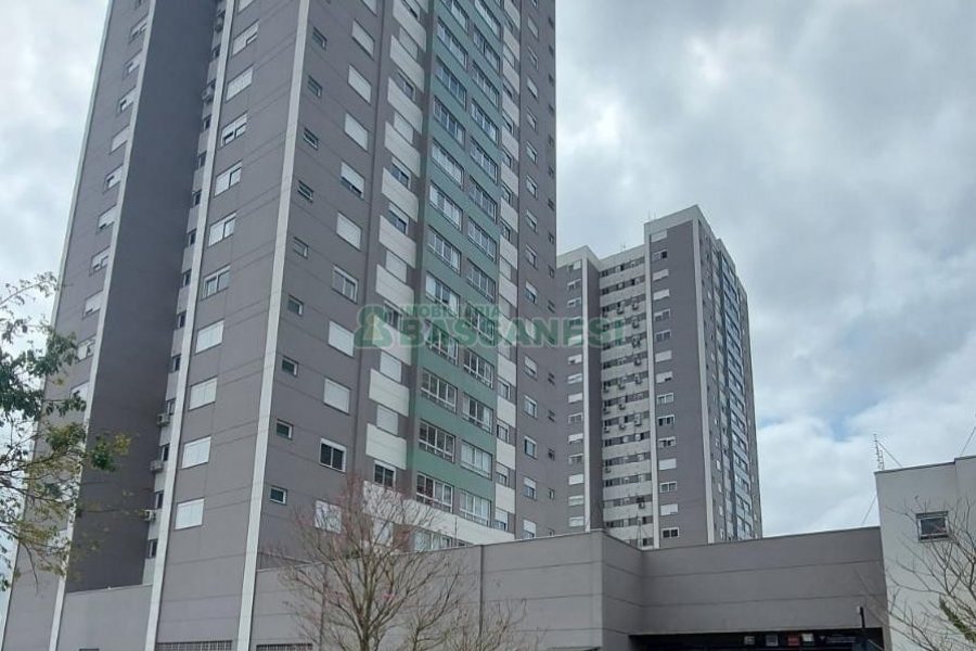 Apto Mobiliado com 101m², 3 dormitórios, 2 vagas, no bairro Universitário em Caxias do Sul para Alugar