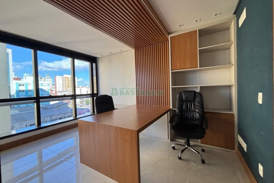 Sala Mobiliada com 53m², 1 vaga, no bairro Centro em Caxias do Sul para Alugar