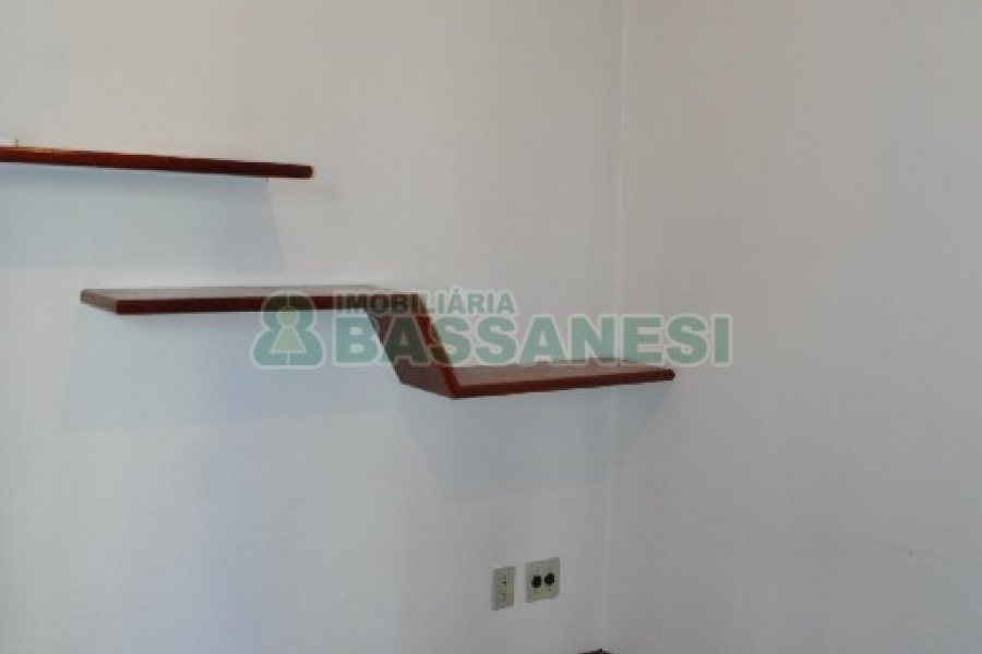 Apartamento com 75m², 1 dormitório, no bairro Centro em Caxias do Sul para Comprar