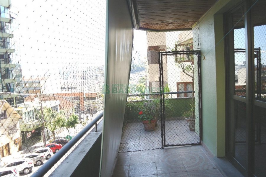 Apartamento com 75m², 1 dormitório, no bairro Centro em Caxias do Sul para Comprar