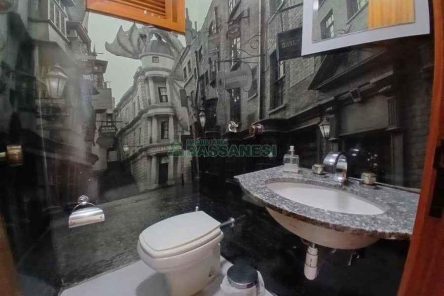 Apartamento com 210m², 3 dormitórios, 2 vagas, no bairro Saint Etienne em Caxias do Sul para Alugar ou Comprar