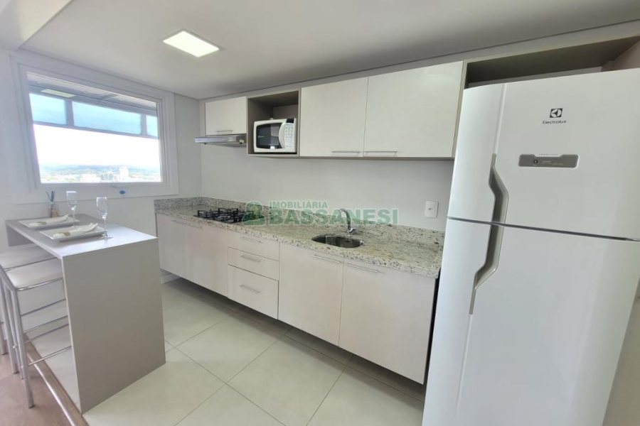 Apto Mobiliado com 38m², 1 dormitório, 1 vaga, no bairro Villagio Iguatemi em Caxias do Sul para Alugar