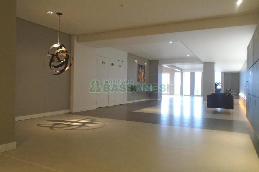Apto Mobiliado com 38m², 1 dormitório, 1 vaga, no bairro Villagio Iguatemi em Caxias do Sul para Alugar