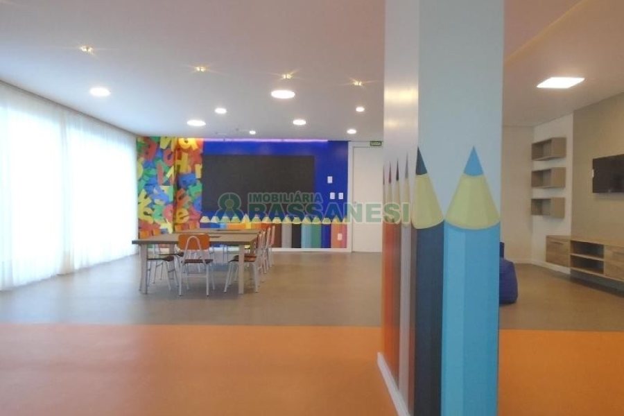 Apto Mobiliado com 38m², 1 dormitório, 1 vaga, no bairro Villagio Iguatemi em Caxias do Sul para Alugar