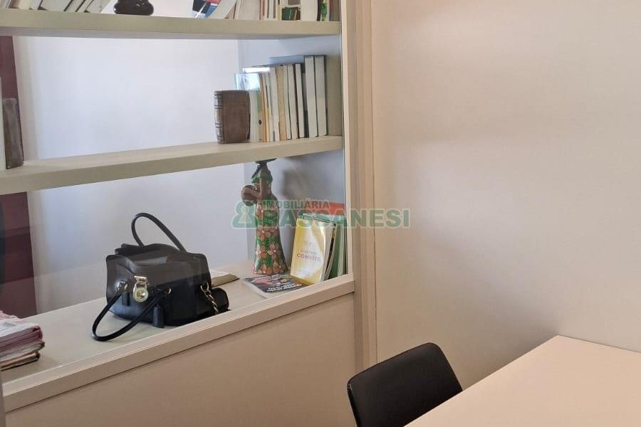 Sala com 50m², no bairro Centro em Caxias do Sul para Alugar