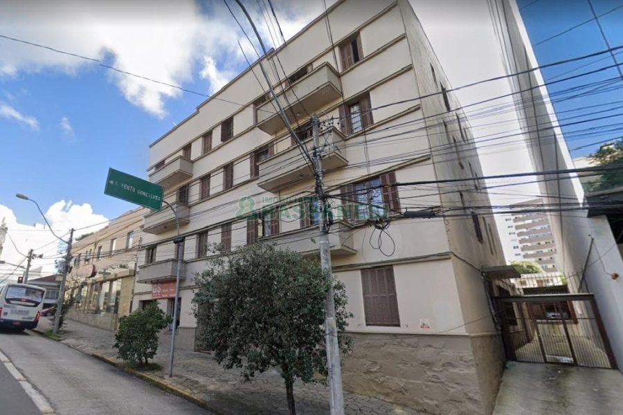 Loja com 100m², no bairro São Pelegrino em Caxias do Sul para Alugar