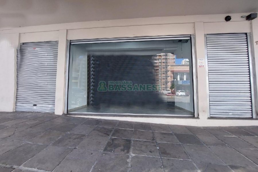 Loja com 160m², no bairro Lourdes em Caxias do Sul para Alugar