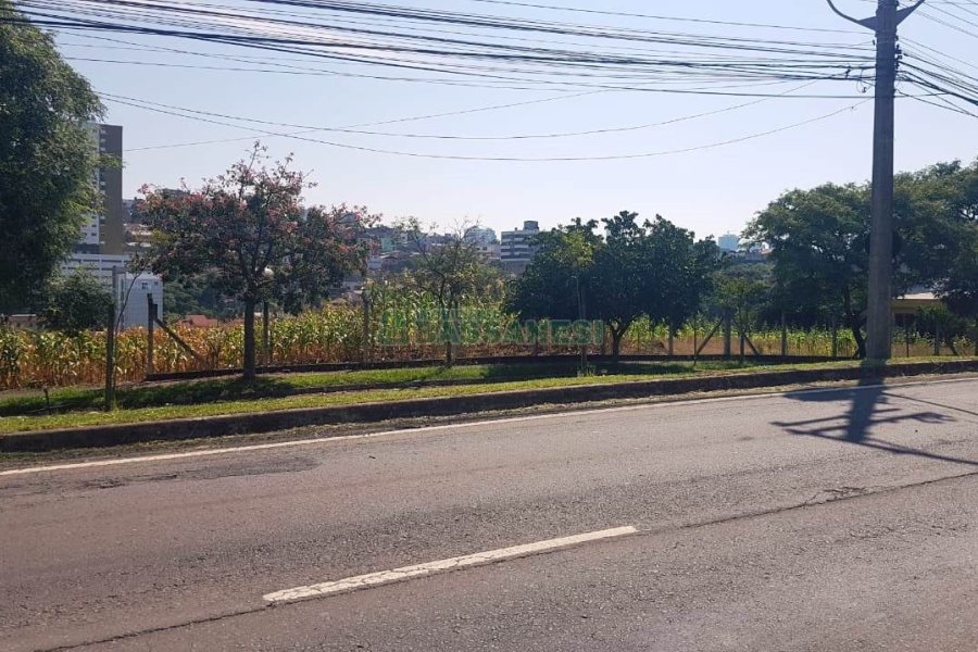 Terreno, no bairro Kayser em Caxias do Sul para Comprar