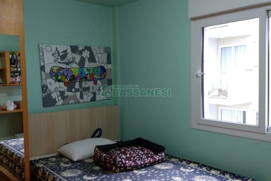 Apartamento com 129m², 3 dormitórios, 1 vaga, no bairro Lourdes em Caxias do Sul para Comprar